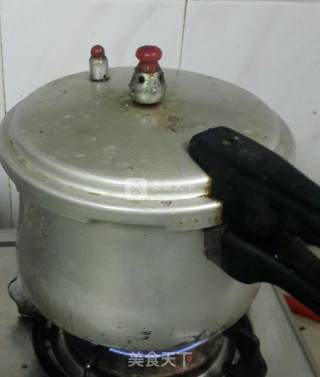 红烧排骨的做法步骤：8