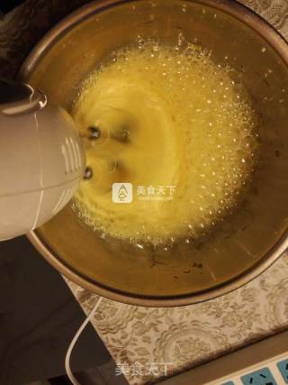 提子味蒸蛋糕，好吃不上火的做法步骤：2