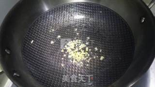 虾皮鸡蛋炒韭菜的做法步骤：4