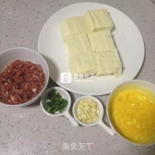 香煎肉末豆腐的做法步骤：1