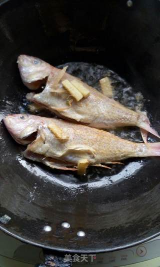 酱焖鱼的做法步骤：6