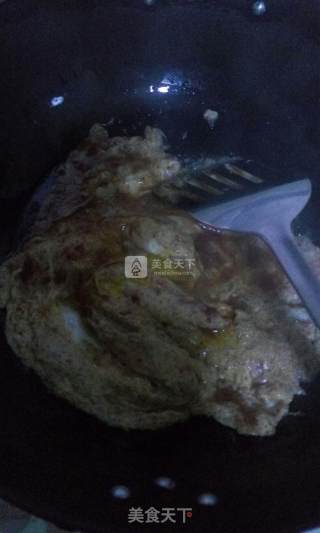 虾酱煎蛋的做法步骤：4