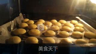 蛋黄饼干的做法步骤：1