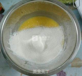 圆形，心形戚风蛋糕的做法步骤：3