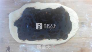 不可貌相的面包——巧克力巴布卡面包的做法步骤：8