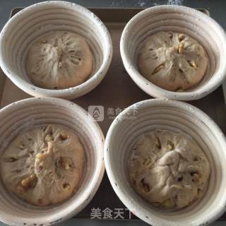 全麦核桃欧包的做法步骤：6