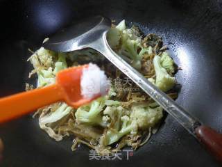 笋干菜煮花菜的做法步骤：5