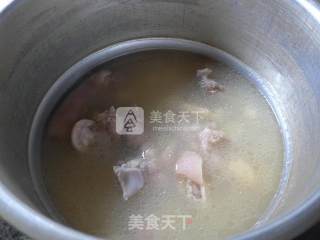 白芸豆猪蹄汤的做法步骤：10