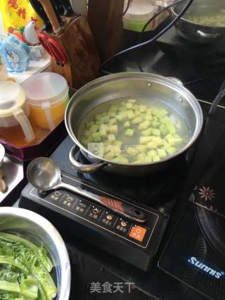 暖暖的味道^_^大酱汤^_^的做法步骤：2