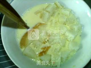 亚麻籽油杂蔬熏肠土司蒸蛋羹的做法步骤：6