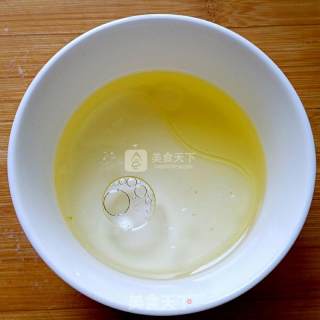 双色戚风的做法步骤：3