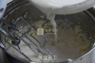 白巧克力慕斯的做法步骤：4