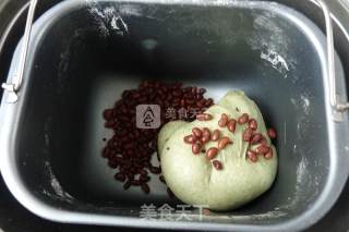艾草红豆包的做法步骤：3