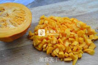黄金南瓜羹的做法步骤：2