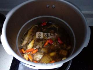 胡萝卜烧鸭的做法步骤：5