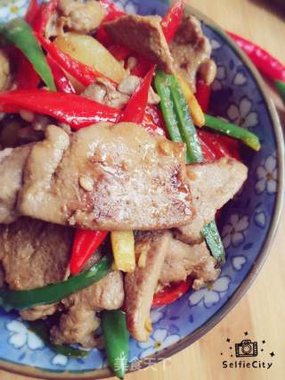 辣炒猪肝的做法步骤：6