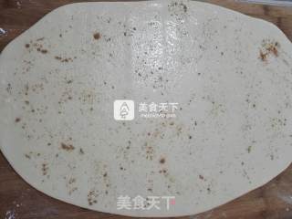椒盐花卷的做法步骤：5