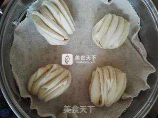 椒盐花卷的做法步骤：9