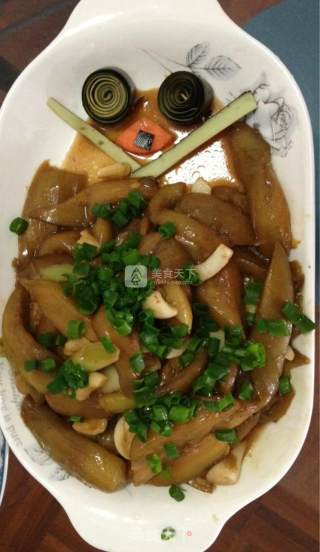 干烧茄子的做法步骤：1