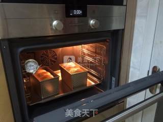 经典吐司面包的做法步骤：24