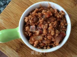 简易番茄肉酱意面的做法步骤：4