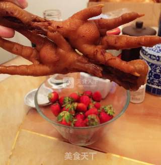 卤味鸡爪的做法步骤：3