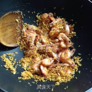 避风塘炒虾的做法步骤：7