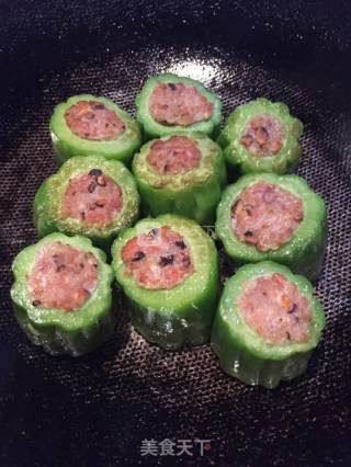 酿苦瓜的做法步骤：3