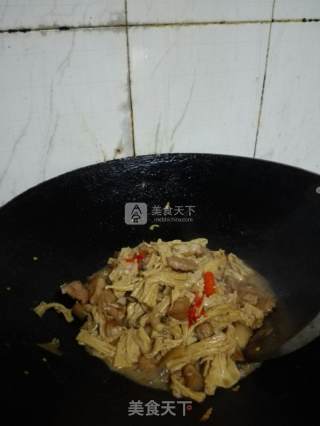 腐竹烧五花肉的做法步骤：8