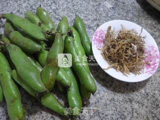 笋干菜蚕豆汤的做法步骤：1