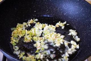让米饭和茄子温柔缠绵【红烧茄子】的做法步骤：8