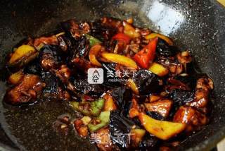 让米饭和茄子温柔缠绵【红烧茄子】的做法步骤：14