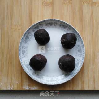 ~~经典豆沙面包的做法步骤：4