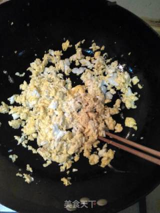 韭菜鸡蛋水饺的做法步骤：3