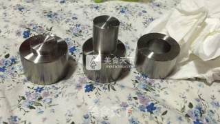 自制牛奶片的做法步骤：1