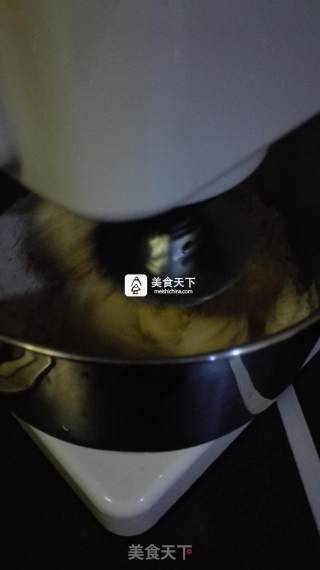 热狗海盐芝士面包的做法步骤：9