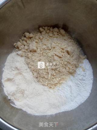 歌剧院蛋糕的做法步骤：1
