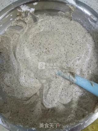 黑芝麻蛋糕的做法步骤：11