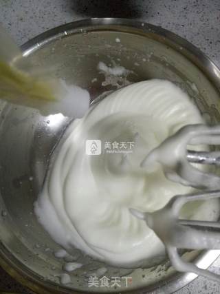 黑芝麻味蒸蛋糕的做法步骤：7