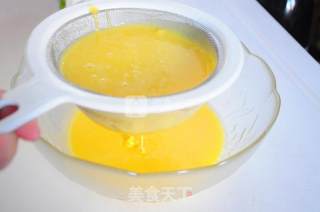 戚风栗蓉蛋糕卷的做法步骤：6