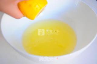戚风栗蓉蛋糕卷的做法步骤：8