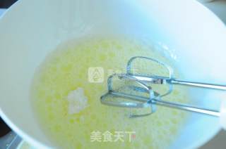 戚风栗蓉蛋糕卷的做法步骤：9