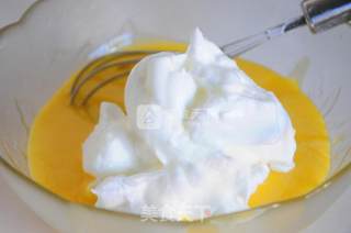 戚风栗蓉蛋糕卷的做法步骤：13
