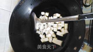 淮山青瓜炒卤肉的做法步骤：3