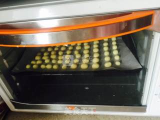 蛋果子（旺仔小馒头）的做法步骤：4