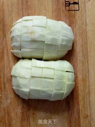 红烧茄子的做法步骤：1
