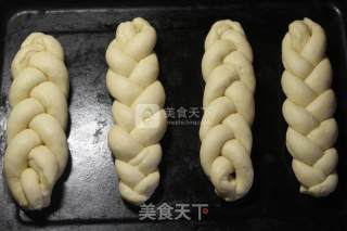 香葱芝士辫子面包的做法步骤：13