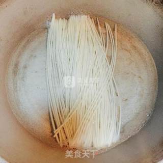 幸福牛肉酱面的做法步骤：2