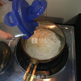 幸福牛肉酱面的做法步骤：5