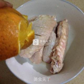 蜂蜜香辣鸡翅的做法步骤：3